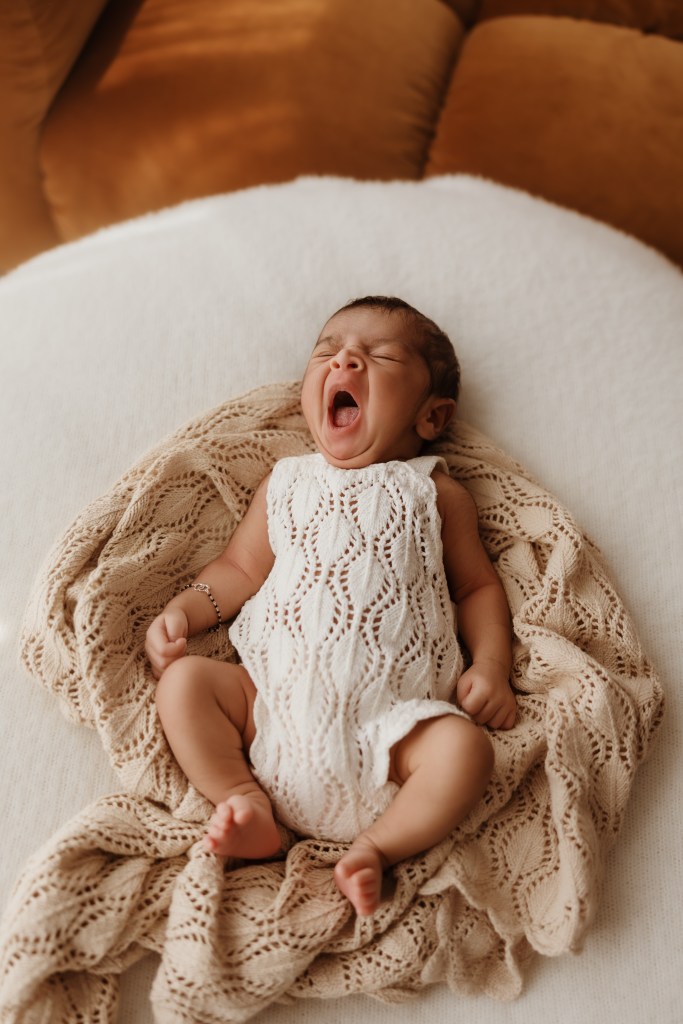 Newborn photoshoot Sydney Botany, baby details studio